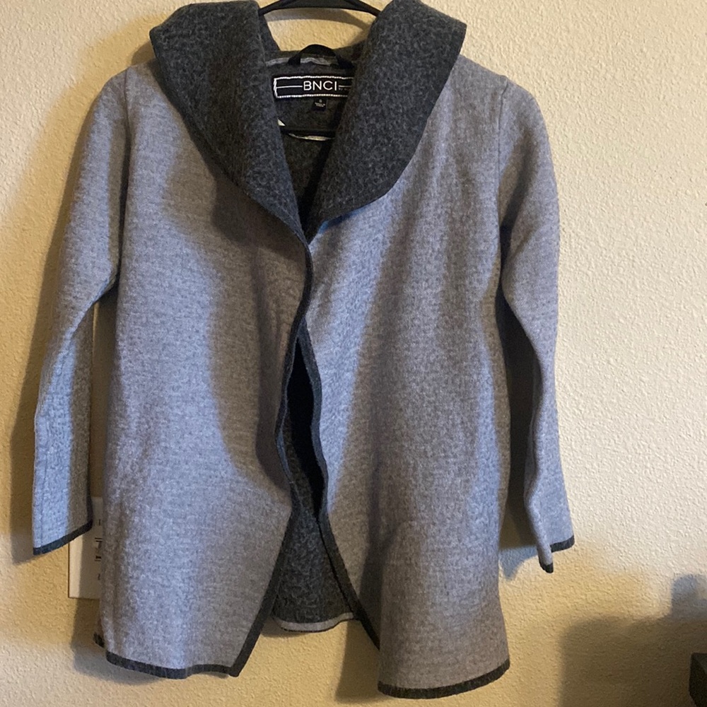 BNCI by Blanc Noir hooded cardigan size small
